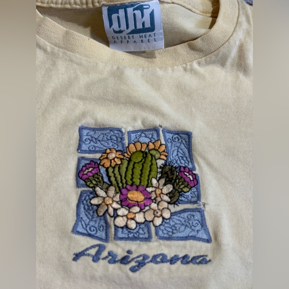 Vintage Arizona Cactus Embroidered T-Shirt in Pale Yellow